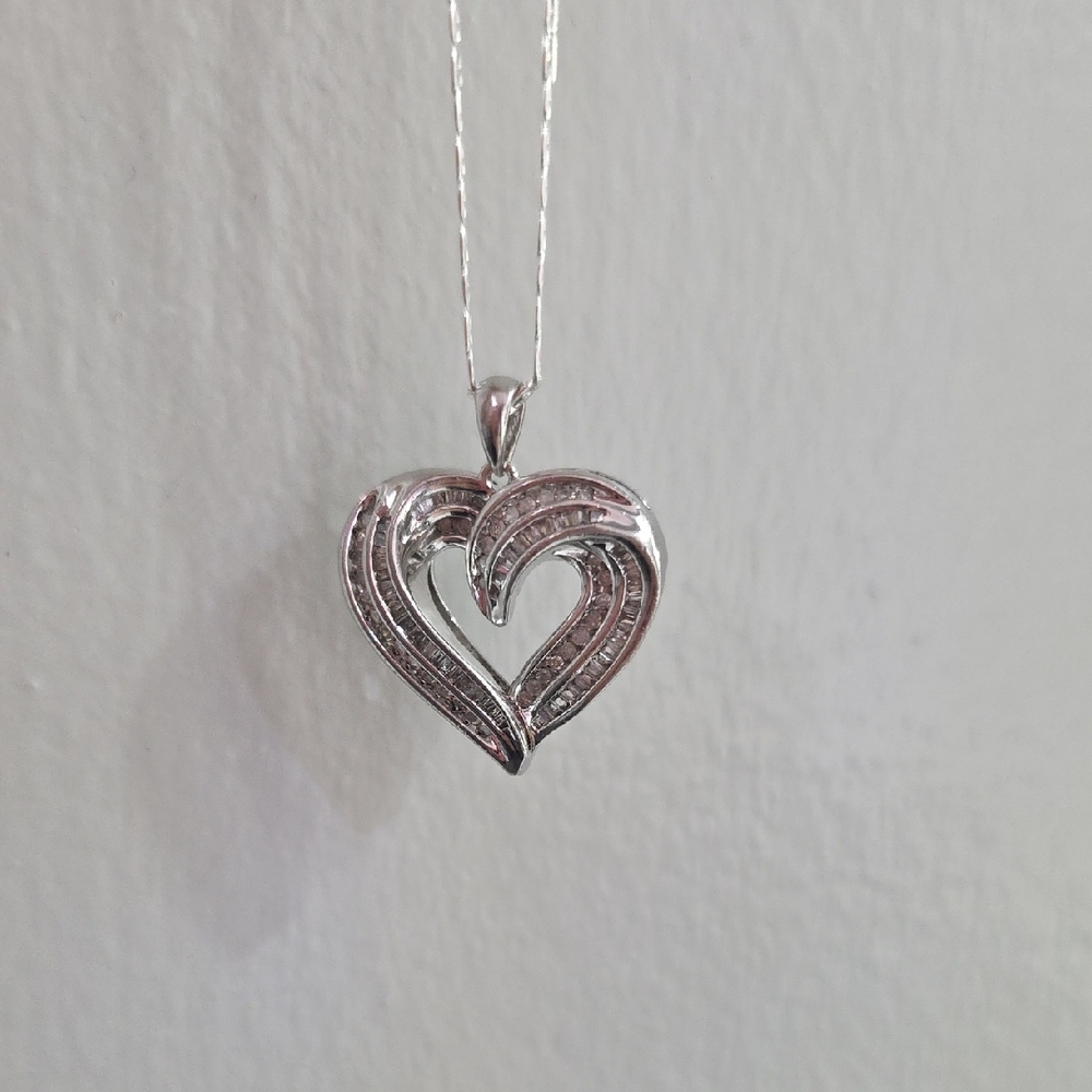 Sterling Silver 925 & Real Diamond Heart Pendant Necklace